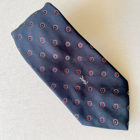 VTG Yves Saint Laurent Mens 100 Silk Tie Navy & Red Dots, Embroidered Logo EUC - Picture 1 of 10